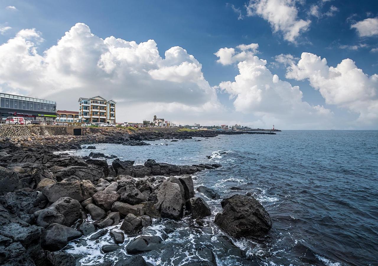 Grim Resort Jeju Buitenkant foto